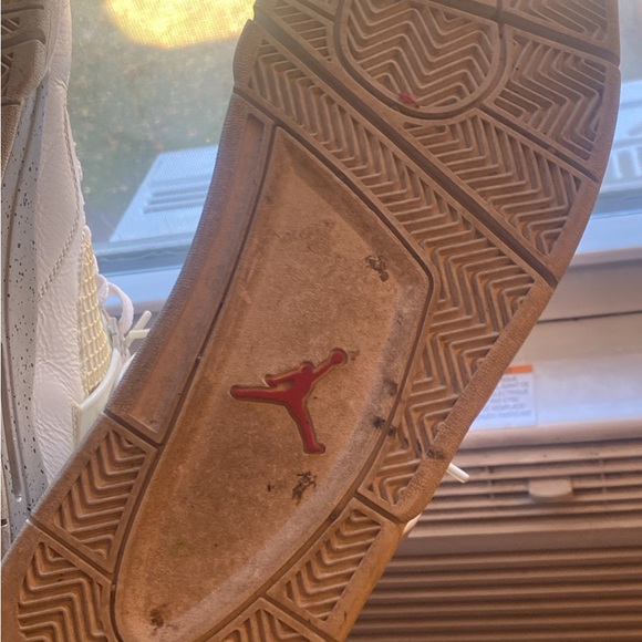 Jordan 4 white Oreos - Picture 2 of 5